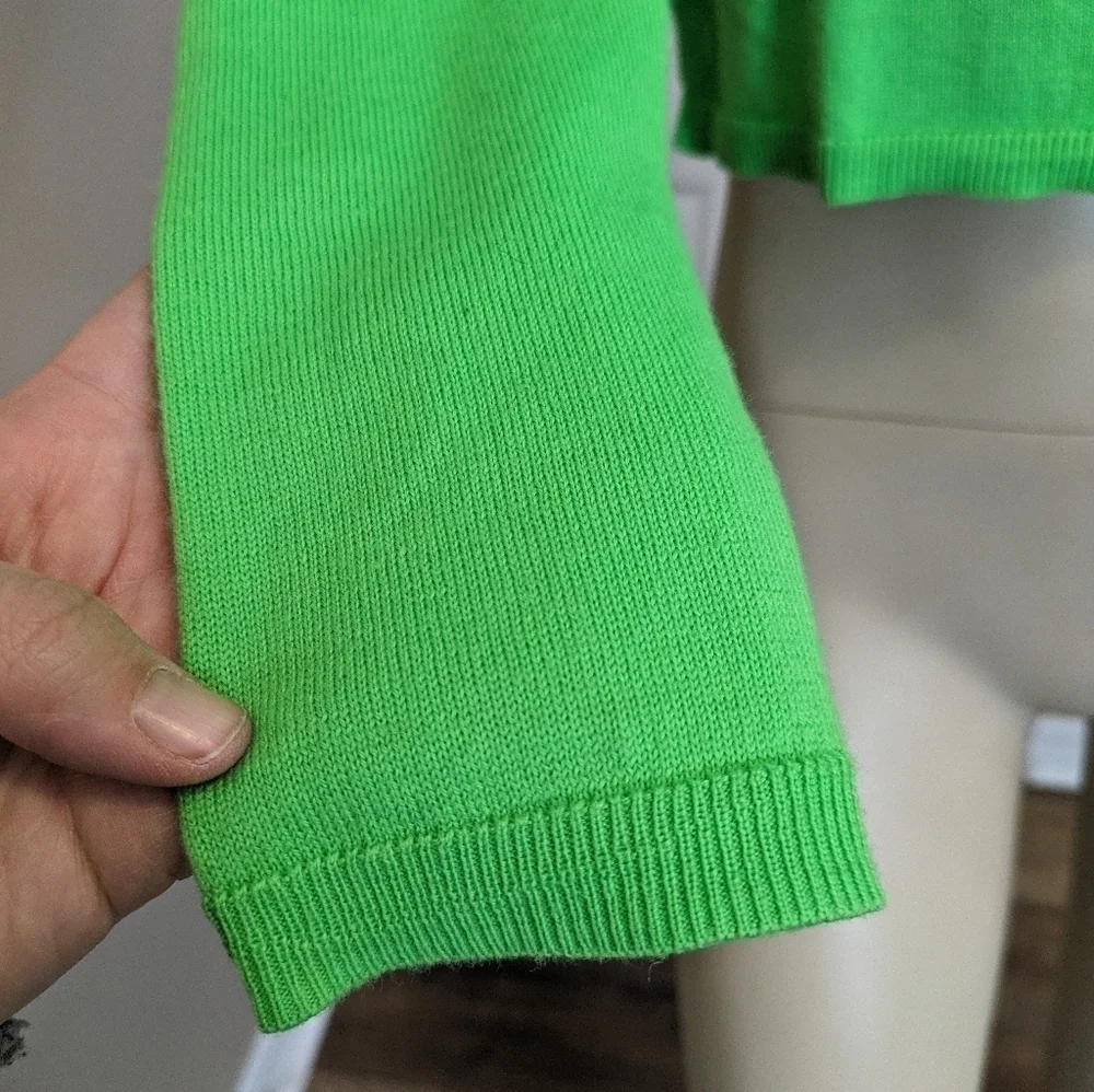 Aritzia Babaton Nathaniel 100% merino wool sweater fluro lime green - Picture 3 of 11